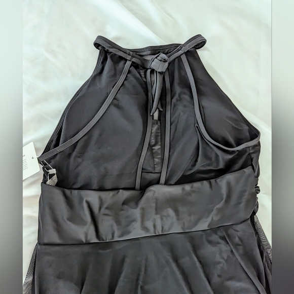 Women's plus size swim dress by Bloomchic, size 18-20. - Picture 3 of 9